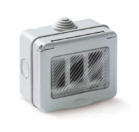 CASSETTA DA PARETE X EST. TONDO 3P IP55